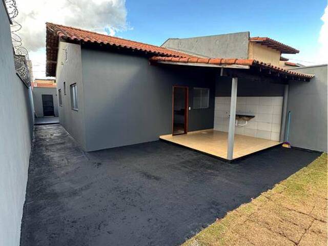 #257 - Casa para Venda em Ituiutaba - MG