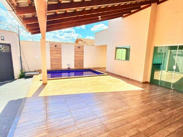 Casa para Venda em Ituiutaba - 2