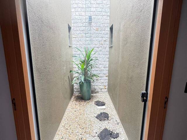 Casa para Venda em Ituiutaba - 2