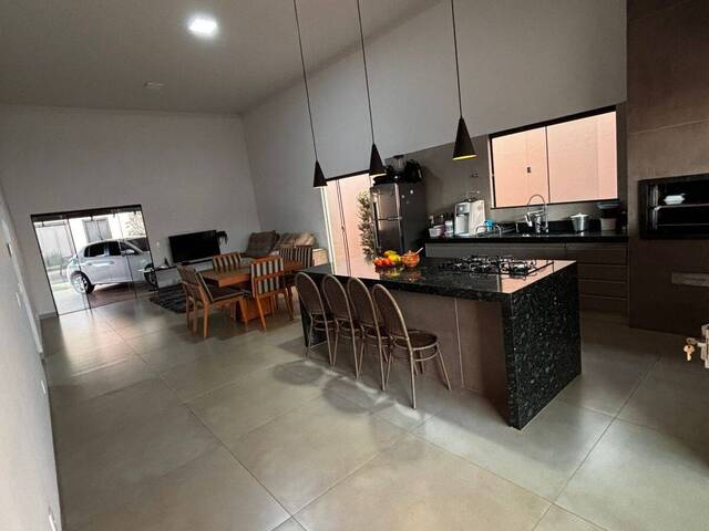 Casa para Venda em Ituiutaba - 5