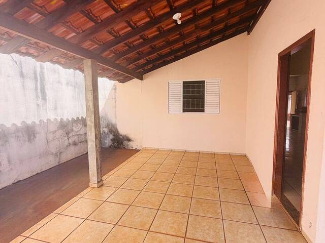 Casa para Venda em Ituiutaba - 2
