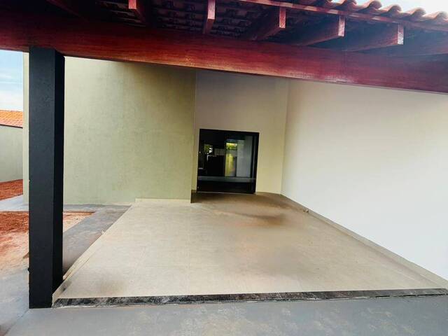 #285 - Casa para Venda em Ituiutaba - MG