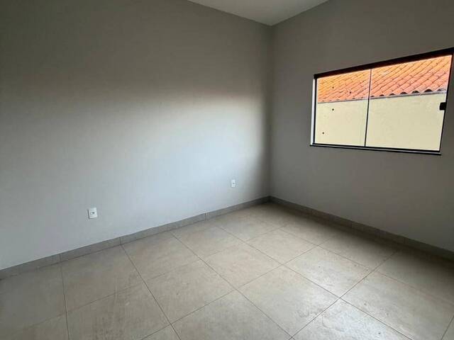 #285 - Casa para Venda em Ituiutaba - MG