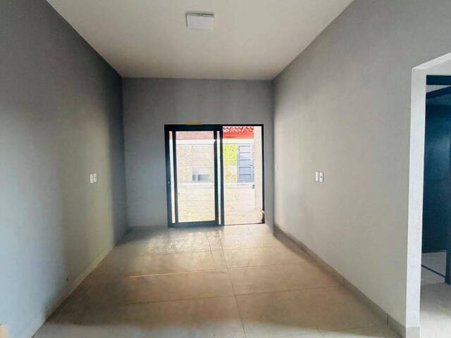 #285 - Casa para Venda em Ituiutaba - MG