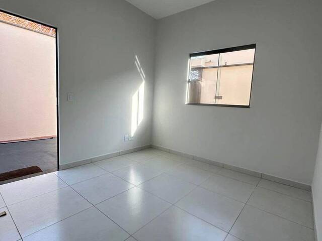 #288 - Casa para Venda em Ituiutaba - MG