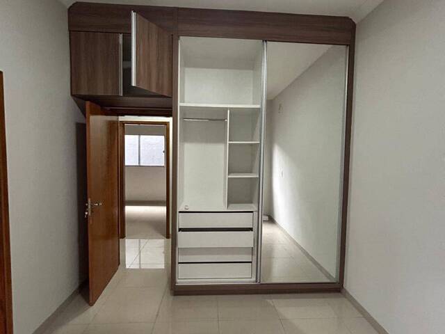 Casa para Locação em Ituiutaba - 5