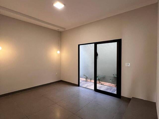 Casa para Venda em Ituiutaba - 3