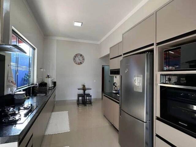 Casa para Venda em Ituiutaba - 5