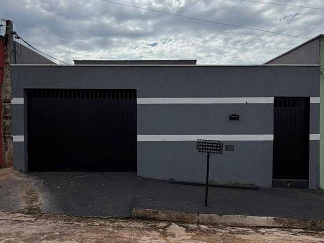 Casa para Venda em Ituiutaba - 2
