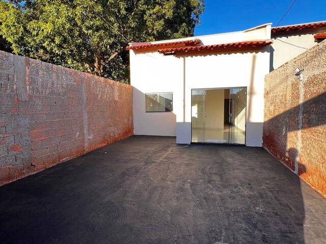 #305 - Casa para Venda em Ituiutaba - MG