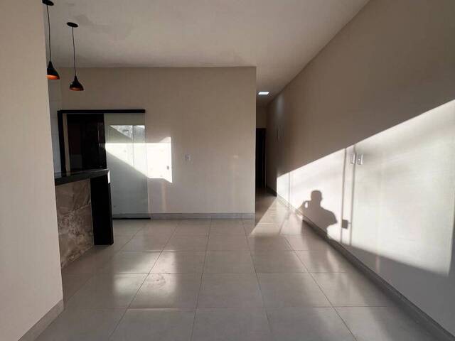 #305 - Casa para Venda em Ituiutaba - MG