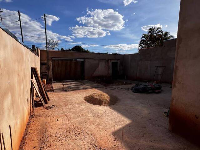 #308 - Casa para Venda em Ituiutaba - MG