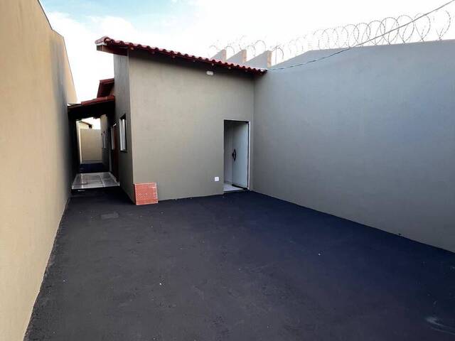 Casa para Venda em Ituiutaba - 2