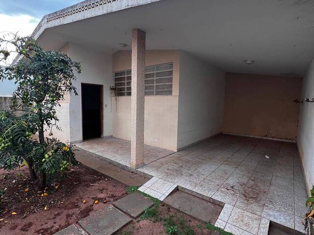 Casa para Venda em Ituiutaba - 4