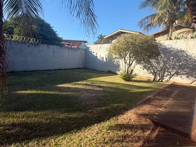 Casa para Venda em Ituiutaba - 2
