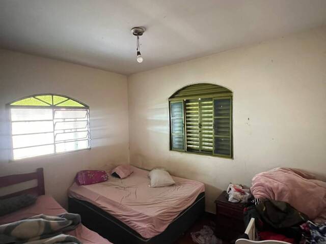 Casa para Venda em Ituiutaba - 3
