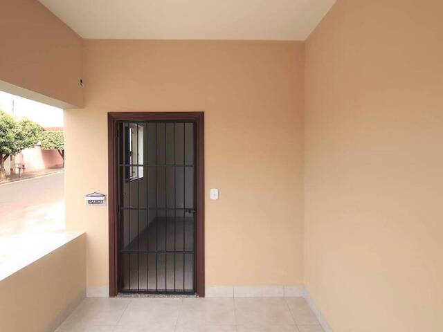 Casa para Venda em Ituiutaba - 3