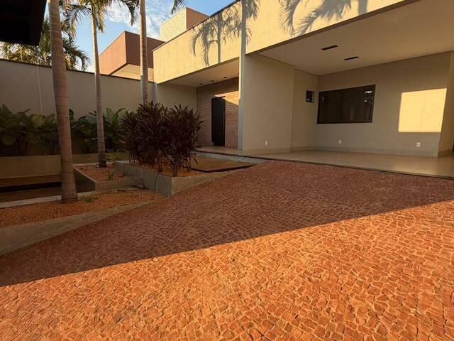 Casa para Venda em Ituiutaba - 2