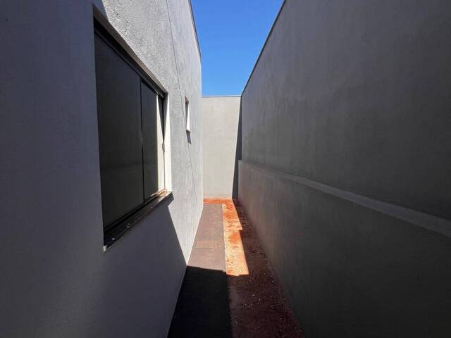#374 - Casa para Venda em Ituiutaba - MG
