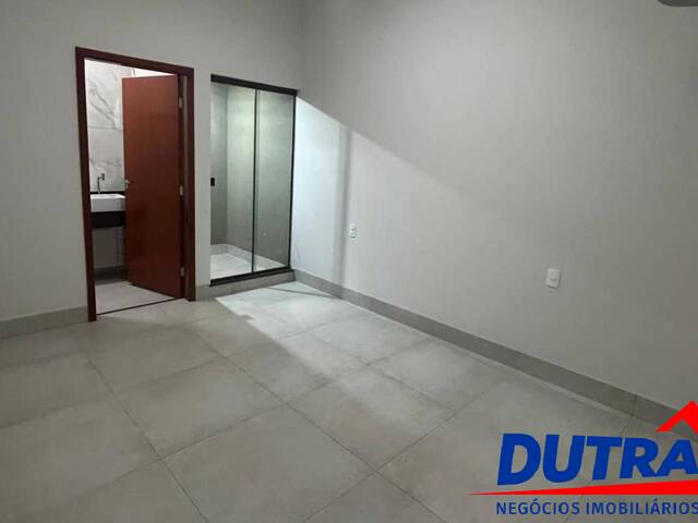 #376 - Casa para Venda em Ituiutaba - MG